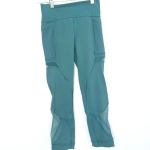 Blue lululemon leggings with side pockets and mesh